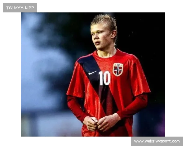 博德闪耀前锋霍格两分钟双响，曼城防线崩盘成背景板